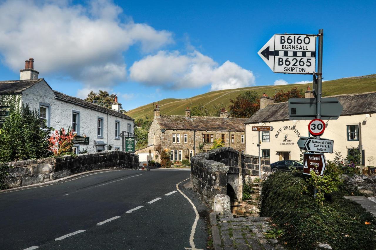 The Blue Bell Inn Kettlewell Exterior photo